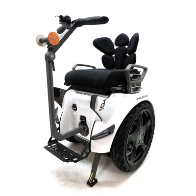 Gebrauchter Genny 2.0 Sitz‑Segway Balance‑Rollstuhl – Weiß (PT Pro optimiert)