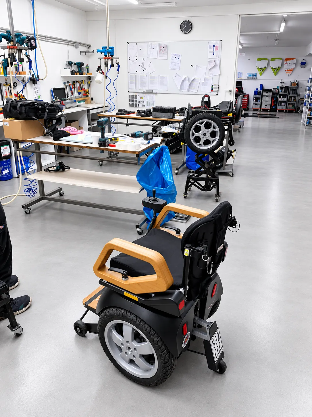 Hoss R1 in der Werkstatt als Beispiel für langfristige Fahrzeugbetreuung bei PT Pro in Amberg